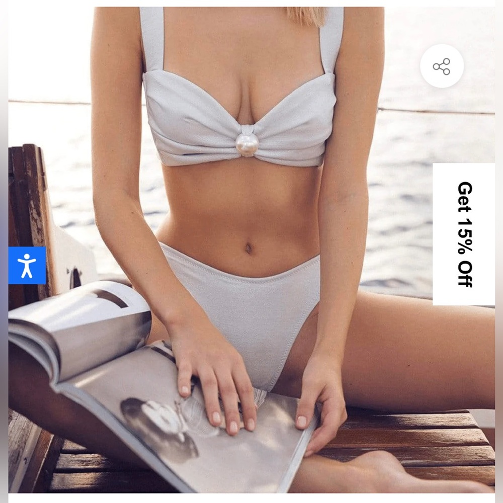 Montce swim Pearl bikini top